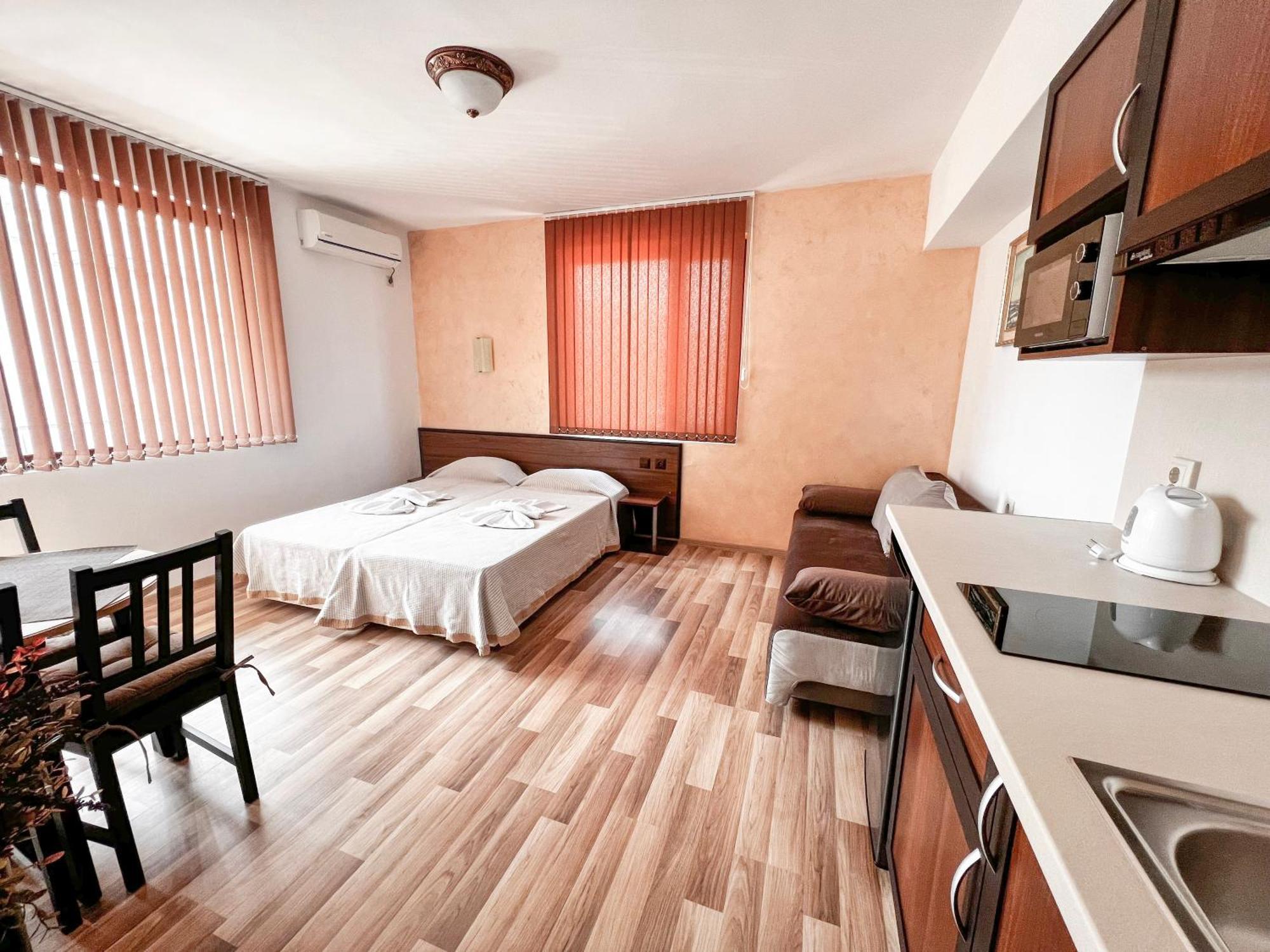 Chrystal Guest House Obzor Bilik gambar