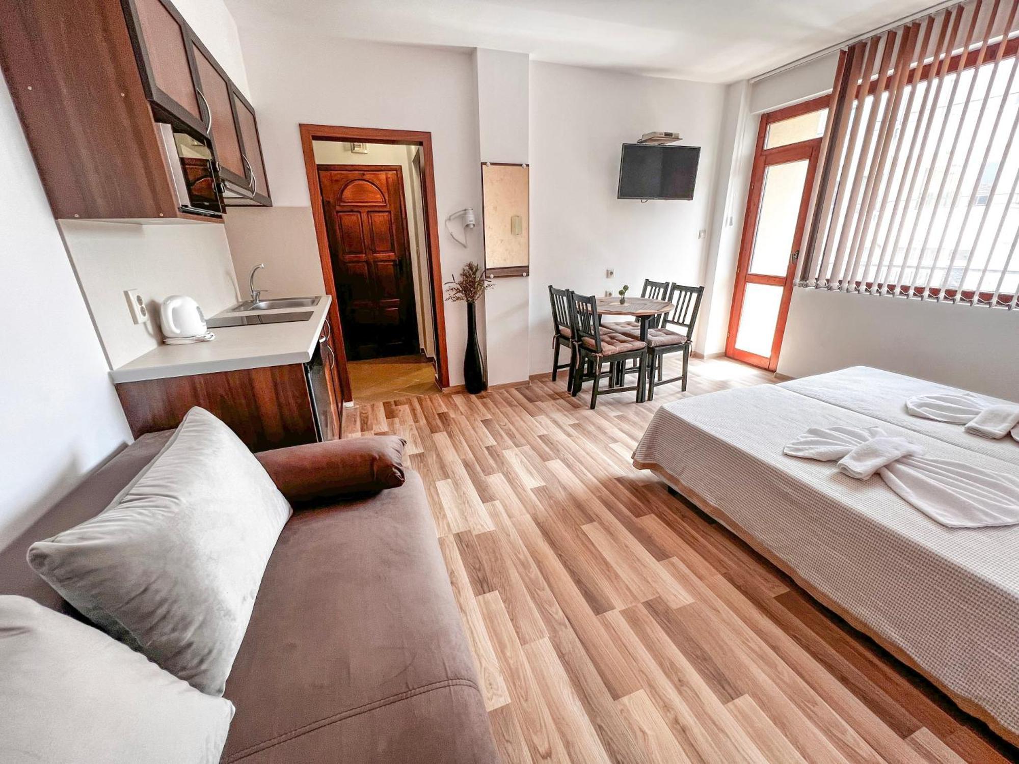 Chrystal Guest House Obzor Bilik gambar